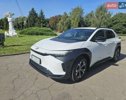 Білий Тойота bZ4X, об'ємом двигуна 0 л та пробігом 16 тис. км за 23900 $, фото 7 на Automoto.ua