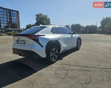 Білий Тойота bZ4X, об'ємом двигуна 0 л та пробігом 16 тис. км за 23900 $, фото 27 на Automoto.ua