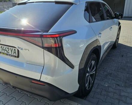 Білий Тойота bZ4X, об'ємом двигуна 0 л та пробігом 16 тис. км за 23900 $, фото 31 на Automoto.ua