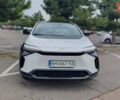 Белый Тойота bZ4X, объемом двигателя 0 л и пробегом 1 тыс. км за 28800 $, фото 2 на Automoto.ua
