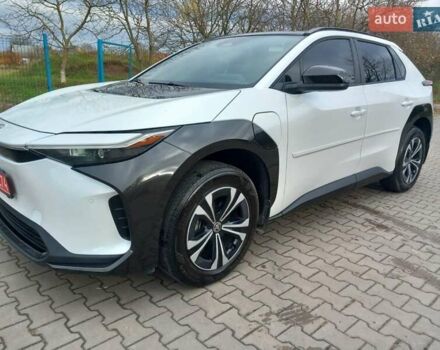 Білий Тойота bZ4X, об'ємом двигуна 0 л та пробігом 48 тис. км за 25300 $, фото 4 на Automoto.ua