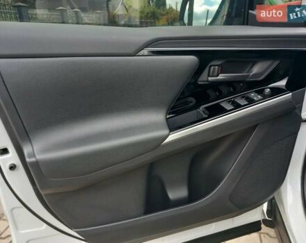 Білий Тойота bZ4X, об'ємом двигуна 0 л та пробігом 48 тис. км за 25300 $, фото 19 на Automoto.ua