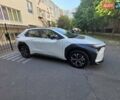 Білий Тойота bZ4X, об'ємом двигуна 0 л та пробігом 1 тис. км за 25500 $, фото 3 на Automoto.ua