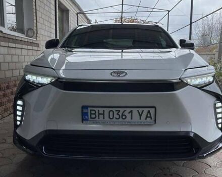 Белый Тойота bZ4X, объемом двигателя 0 л и пробегом 5 тыс. км за 29500 $, фото 8 на Automoto.ua