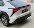 Белый Тойота bZ4X, объемом двигателя 0 л и пробегом 2 тыс. км за 27999 $, фото 123 на Automoto.ua