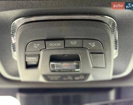 Белый Тойота bZ4X, объемом двигателя 0 л и пробегом 2 тыс. км за 27999 $, фото 147 на Automoto.ua