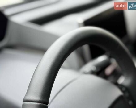 Белый Тойота bZ4X, объемом двигателя 0 л и пробегом 2 тыс. км за 27999 $, фото 129 на Automoto.ua