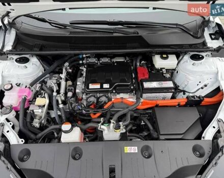 Белый Тойота bZ4X, объемом двигателя 0 л и пробегом 2 тыс. км за 27999 $, фото 53 на Automoto.ua