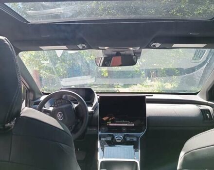 Белый Тойота bZ4X, объемом двигателя 0 л и пробегом 7 тыс. км за 26500 $, фото 7 на Automoto.ua