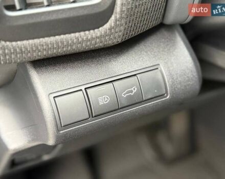 Белый Тойота bZ4X, объемом двигателя 0 л и пробегом 2 тыс. км за 27999 $, фото 117 на Automoto.ua