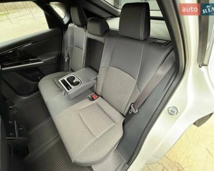 Белый Тойота bZ4X, объемом двигателя 0 л и пробегом 2 тыс. км за 27999 $, фото 71 на Automoto.ua