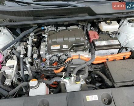 Белый Тойота bZ4X, объемом двигателя 0 л и пробегом 30 тыс. км за 15100 $, фото 11 на Automoto.ua