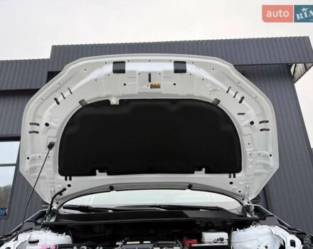 Белый Тойота bZ4X, объемом двигателя 0 л и пробегом 2 тыс. км за 27999 $, фото 47 на Automoto.ua