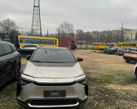 Бежевий Тойота bZ4X, об'ємом двигуна 0 л та пробігом 10 тис. км за 26999 $, фото 8 на Automoto.ua