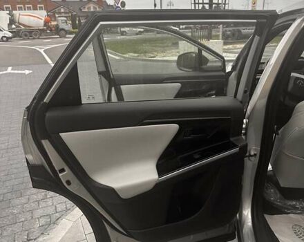 Бежевый Тойота bZ4X, объемом двигателя 0 л и пробегом 1 тыс. км за 27500 $, фото 8 на Automoto.ua