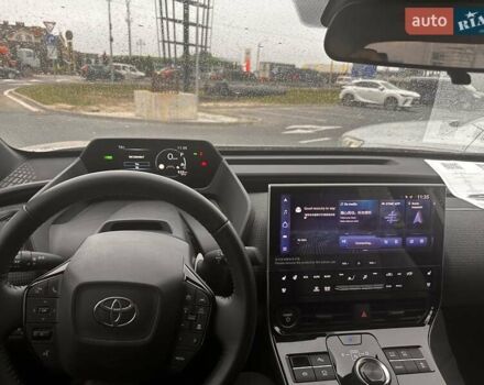 Бежевый Тойота bZ4X, объемом двигателя 0 л и пробегом 1 тыс. км за 27500 $, фото 12 на Automoto.ua