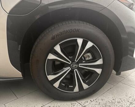 Бежевый Тойота bZ4X, объемом двигателя 0 л и пробегом 1 тыс. км за 27500 $, фото 21 на Automoto.ua