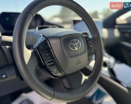 Бежевый Тойота bZ4X, объемом двигателя 0 л и пробегом 1 тыс. км за 31500 $, фото 15 на Automoto.ua