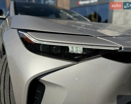 Бежевый Тойота bZ4X, объемом двигателя 0 л и пробегом 1 тыс. км за 31500 $, фото 7 на Automoto.ua