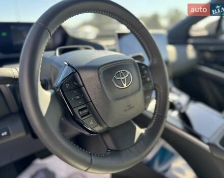 Бежевый Тойота bZ4X, объемом двигателя 0 л и пробегом 1 тыс. км за 31500 $, фото 18 на Automoto.ua