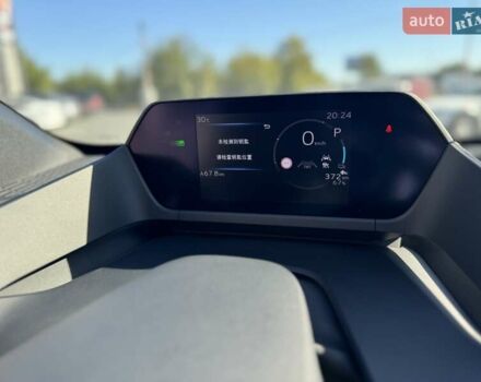 Бежевый Тойота bZ4X, объемом двигателя 0 л и пробегом 1 тыс. км за 31500 $, фото 17 на Automoto.ua