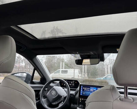 Черный Тойота bZ4X, объемом двигателя 0 л и пробегом 18 тыс. км за 29000 $, фото 15 на Automoto.ua