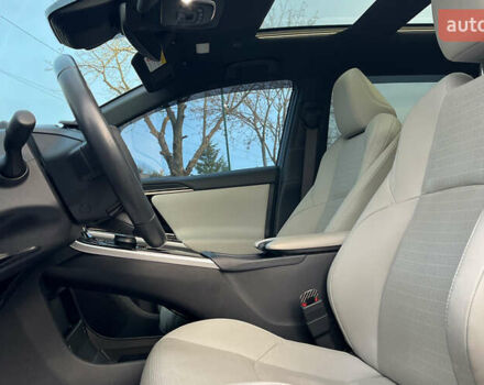 Черный Тойота bZ4X, объемом двигателя 0 л и пробегом 42 тыс. км за 24999 $, фото 8 на Automoto.ua