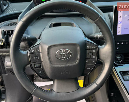 Черный Тойота bZ4X, объемом двигателя 0 л и пробегом 42 тыс. км за 24999 $, фото 11 на Automoto.ua