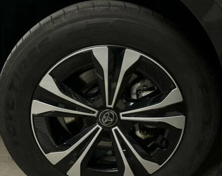 Черный Тойота bZ4X, объемом двигателя 0 л и пробегом 44 тыс. км за 21500 $, фото 6 на Automoto.ua