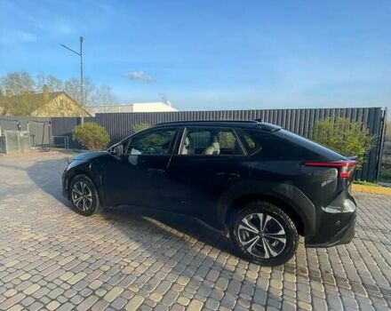 Чорний Тойота bZ4X, об'ємом двигуна 0 л та пробігом 25 тис. км за 22499 $, фото 8 на Automoto.ua