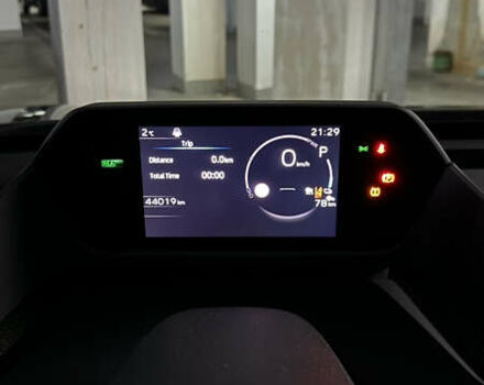 Черный Тойота bZ4X, объемом двигателя 0 л и пробегом 44 тыс. км за 21500 $, фото 13 на Automoto.ua