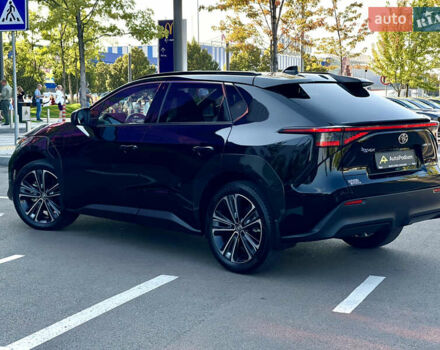 Черный Тойота bZ4X, объемом двигателя 0 л и пробегом 19 тыс. км за 28999 $, фото 10 на Automoto.ua