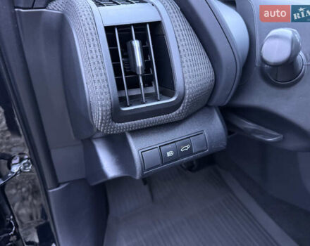 Черный Тойота bZ4X, объемом двигателя 0 л и пробегом 249 тыс. км за 24900 $, фото 29 на Automoto.ua