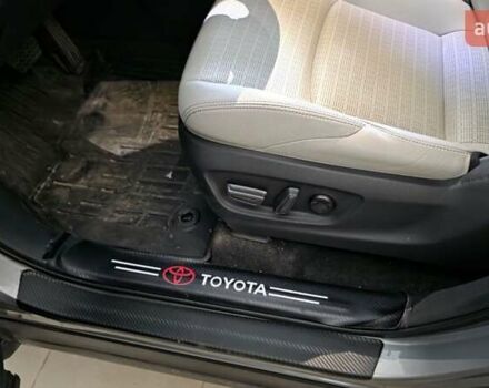 Черный Тойота bZ4X, объемом двигателя 0 л и пробегом 9 тыс. км за 28999 $, фото 8 на Automoto.ua