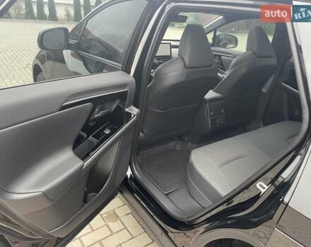 Черный Тойота bZ4X, объемом двигателя 0 л и пробегом 5 тыс. км за 28500 $, фото 30 на Automoto.ua