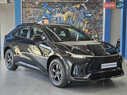 Тойота bZ4X 2022 у Дніпро (Дніпропетровську) на Automoto.ua Чорний Тойота bZ4X, об'ємом двигуна 0 л та пробігом 10 тис. км за 25099 $, фото 1 на Automoto.ua