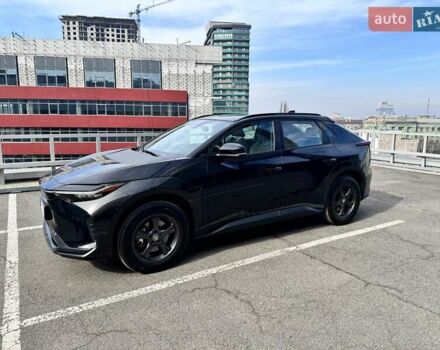 Чорний Тойота bZ4X, об'ємом двигуна 0 л та пробігом 10 тис. км за 23999 $, фото 1 на Automoto.ua