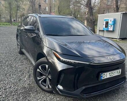 Чорний Тойота bZ4X, об'ємом двигуна 0 л та пробігом 35 тис. км за 24500 $, фото 1 на Automoto.ua
