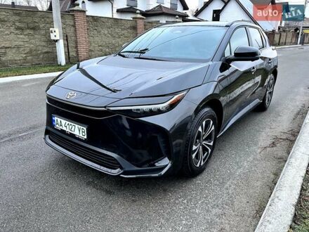 Тойота bZ4X 2023 у Василькове на Automoto.ua Чорний Тойота bZ4X, об'ємом двигуна 0 л та пробігом 12 тис. км за 26000 $, фото 1 на Automoto.ua