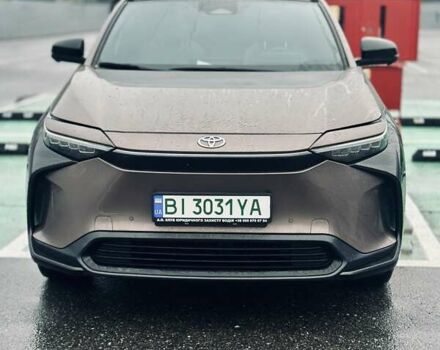 Коричневый Тойота bZ4X, объемом двигателя 0 л и пробегом 29 тыс. км за 23500 $, фото 2 на Automoto.ua