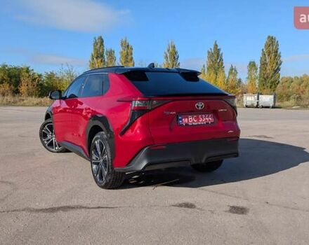 Красный Тойота bZ4X, объемом двигателя 0 л и пробегом 20 тыс. км за 26299 $, фото 4 на Automoto.ua