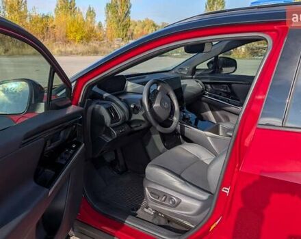 Красный Тойота bZ4X, объемом двигателя 0 л и пробегом 20 тыс. км за 26299 $, фото 6 на Automoto.ua