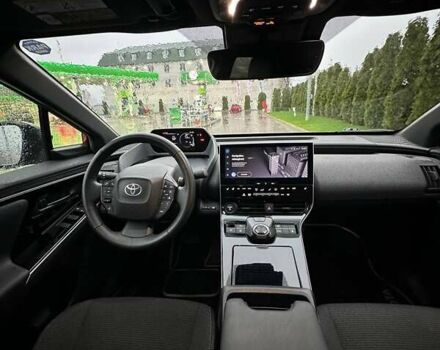 Красный Тойота bZ4X, объемом двигателя 0 л и пробегом 27 тыс. км за 23300 $, фото 19 на Automoto.ua