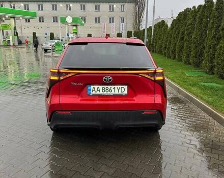 Красный Тойота bZ4X, объемом двигателя 0 л и пробегом 27 тыс. км за 23300 $, фото 5 на Automoto.ua