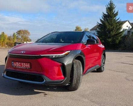 Красный Тойота bZ4X, объемом двигателя 0 л и пробегом 20 тыс. км за 26299 $, фото 5 на Automoto.ua