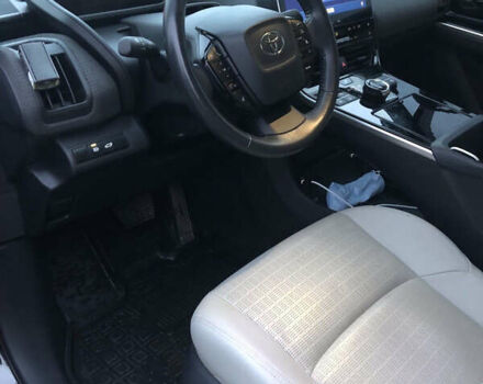 Тойота bZ4X, объемом двигателя 0 л и пробегом 40 тыс. км за 24650 $, фото 5 на Automoto.ua