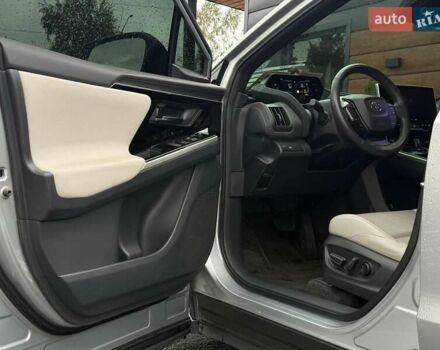 Серый Тойота bZ4X, объемом двигателя 0 л и пробегом 30 тыс. км за 28500 $, фото 19 на Automoto.ua