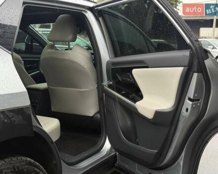 Серый Тойота bZ4X, объемом двигателя 0 л и пробегом 30 тыс. км за 28500 $, фото 51 на Automoto.ua