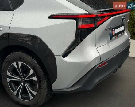 Серый Тойота bZ4X, объемом двигателя 0 л и пробегом 30 тыс. км за 28500 $, фото 10 на Automoto.ua