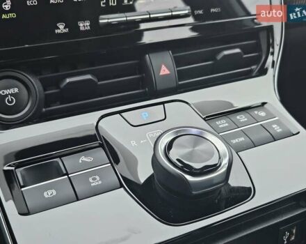 Серый Тойота bZ4X, объемом двигателя 0 л и пробегом 33 тыс. км за 23700 $, фото 13 на Automoto.ua